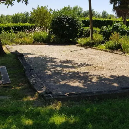 Les Gites Du Clot De Roques *