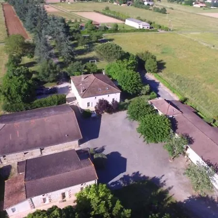Les Gites Du Clot De Roques Pensionat Casseneuil